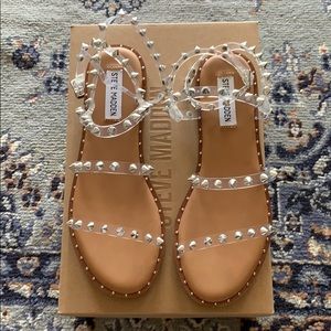 New in Box Steve Madden Transport Sandals